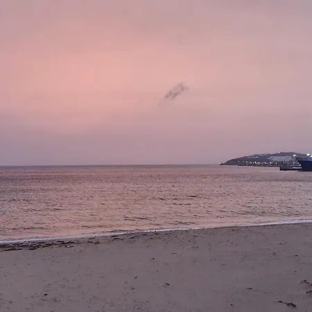 Fortina Mykonos House ホームステイ *